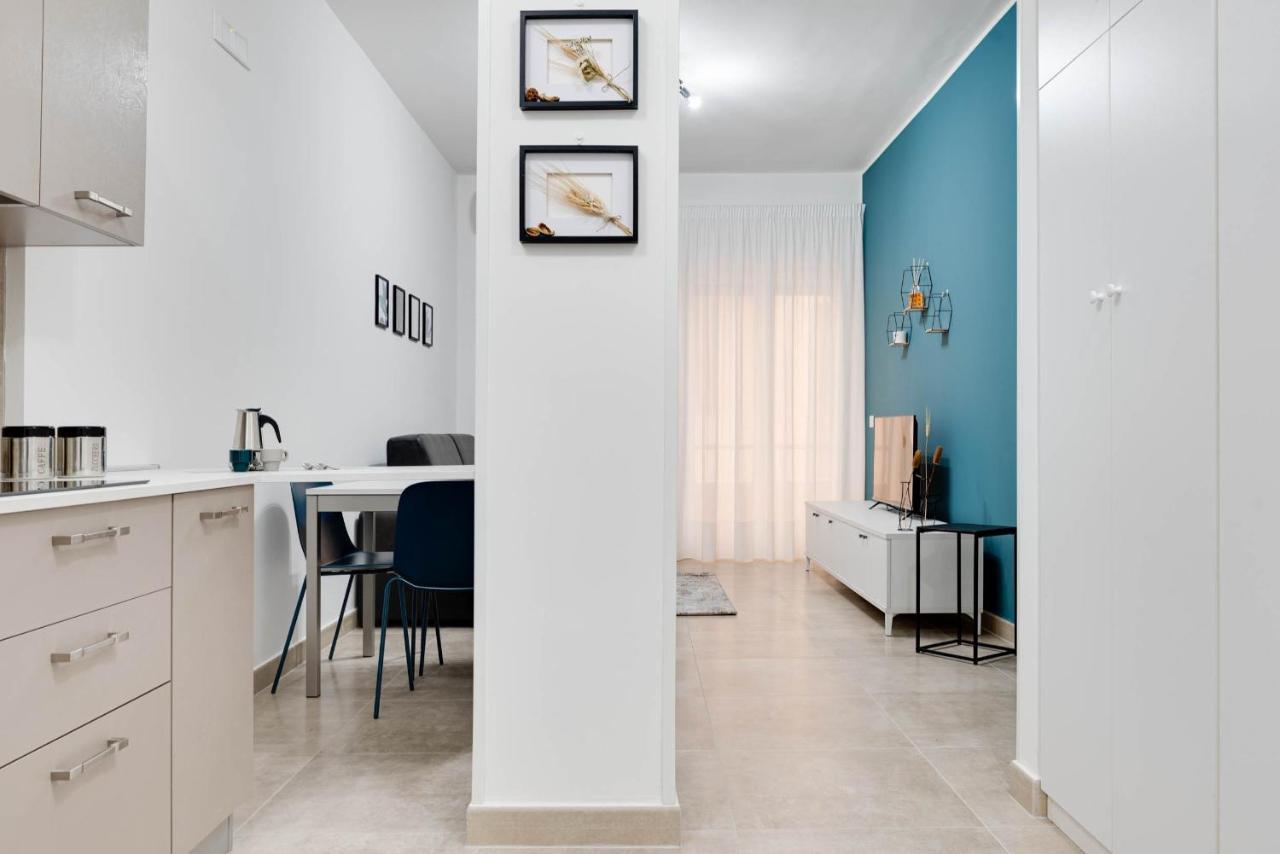 Appartamento Storia & Mare - Free Parking - Castello Carlo V Crotone Esterno foto