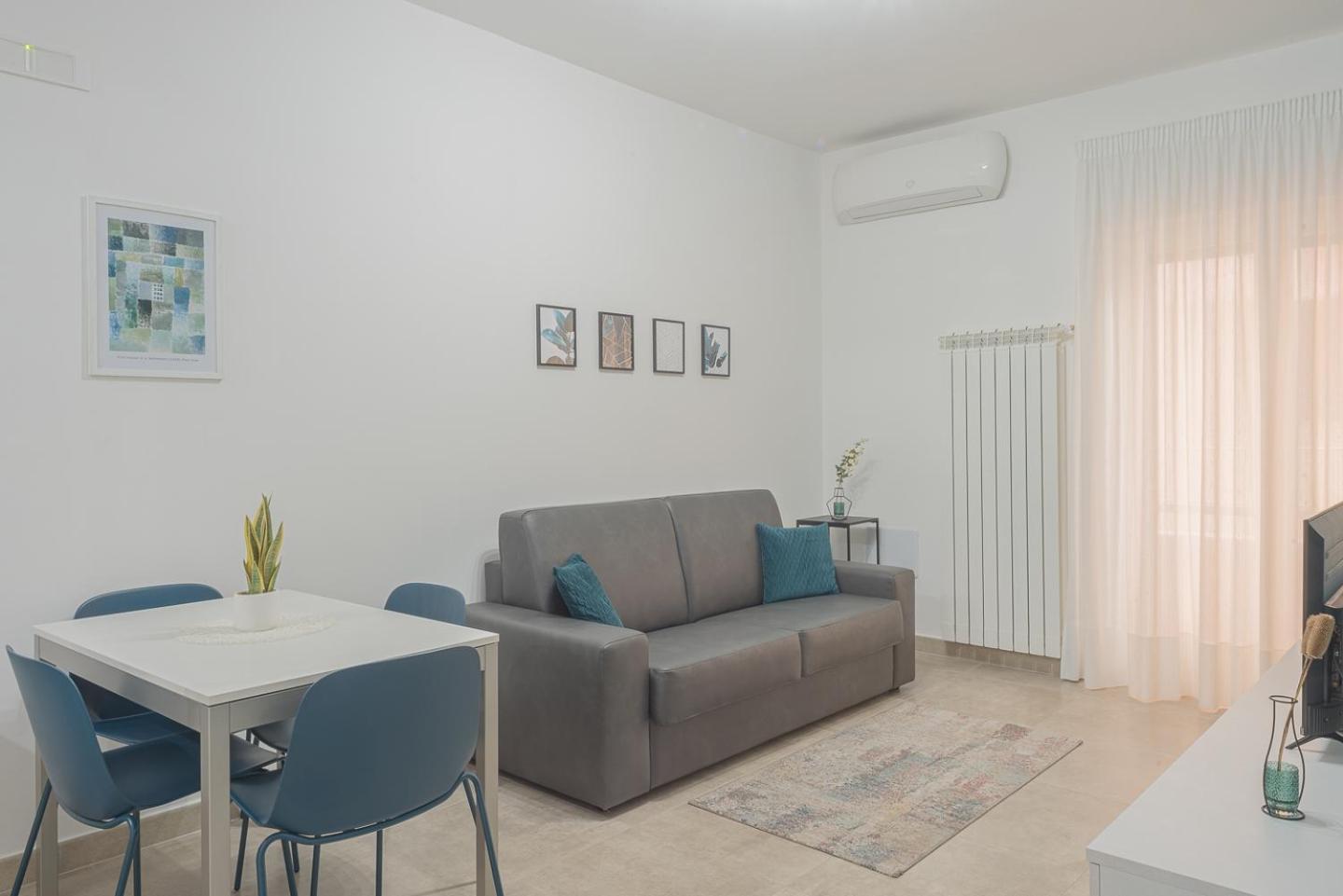 Appartamento Storia & Mare - Free Parking - Castello Carlo V Crotone Esterno foto
